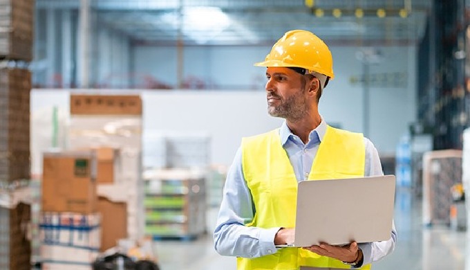 Customs management services: permits, licenses, import, export, customs procedures...