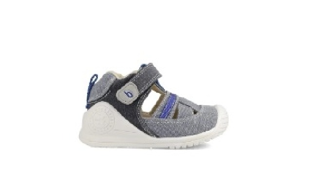zapatos infantiles en madrid. Todas las categorías y tallas de calzado infantil de la mejor calidad