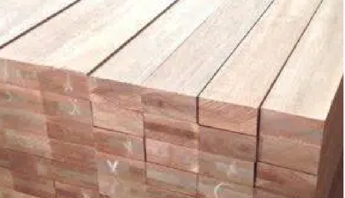 Buchenholz Kirschholz Eichenholz Pappelholz Hochwertiges Eschenholz Hochwertiges Birkenholz Hochwert...
