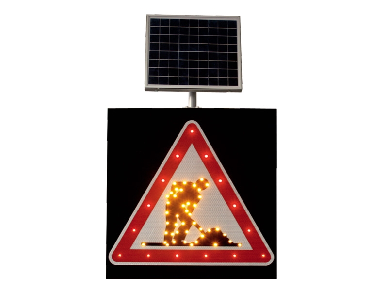 Güneş Enerjili Çalışma Var Levhası T-15
