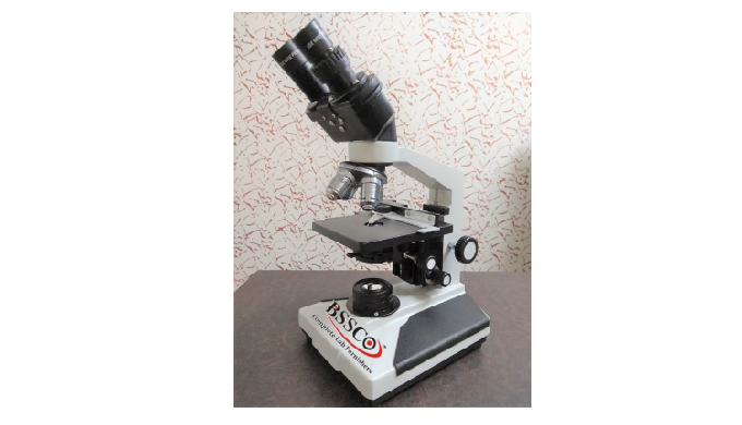 Specification:- Two 10x Wide Field Eyepiece Objectives :- 4 NO, Parfocal Achromatic, 4x 10x, 40x SL ...