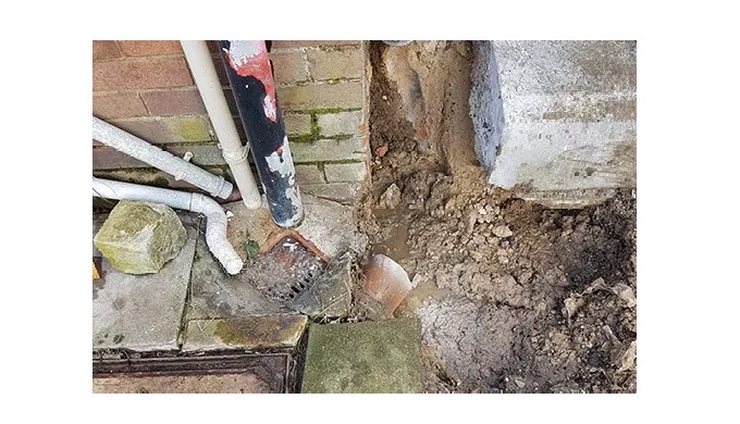 I am a fully trained and qualified drainage technician, I specialise in clearing blocked drains for ...