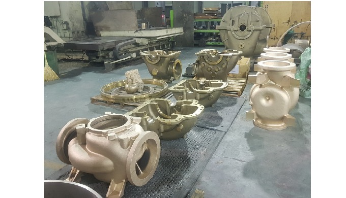 Bronze pump casing, impeller is the most difficult product for the casting. We produce nickel alumin...