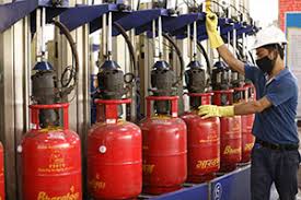 Bharat Petroleum Corp. Ltd. (MAK) brings you Bharatgas (LPG), a trusted and efficient cooking fuel d...