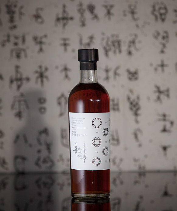 Superiority of Hongsam Myeongju Hongsam Myeonggju is a healthy fermented red ginseng root liquor, th...