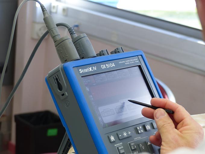 SCOPIX IV Portable digital oscilloscopes