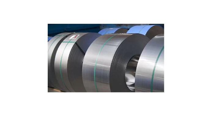 Precision-engineered coils in standard and custom thicknesses for structural and fabrication needs.