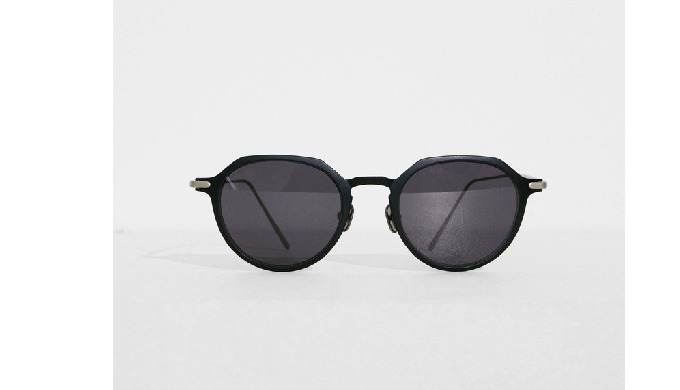 BETA Black Frame (Sunglasses)