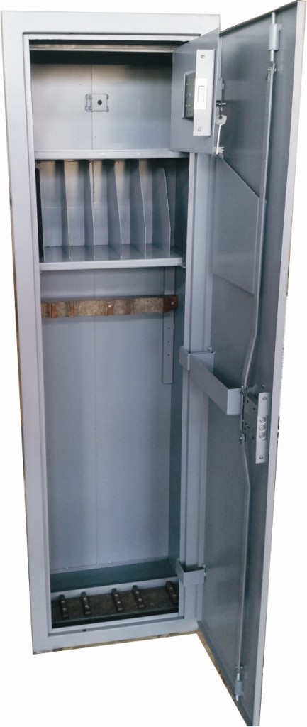 DULAPURI p/u ARMAMENT din METAL (la comandă): Safe-urile sunt o necesitate în zilele noastre, dacă a...