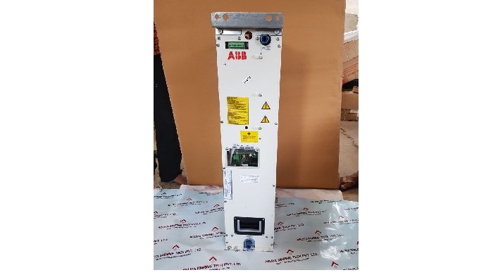 ABB inverter Oy ACS800 104LC 0700 7 E205 Q950