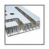 Faces : Aluminium, aluminium pré-laqué, PVC, stratifié HPL.Ame, noyau :Polystyrène extrudé, XPS, Sty...