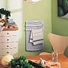 Economique grâce à son thermostat numérique multitarif, ce sèche-serviettes chauffe votre salle de b...