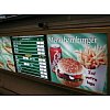 Pour le monde de la restauration et de l'hôtellerie, SIGNARAMA réalise vos menu-boards lumineux pers...
