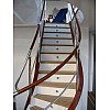 Escalier d'intérieur avec combinaison bois / inox poli miroir.