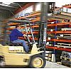 les presses équipées de coussin d'éjection : une presse 80 tonnes équipée d'un coussin de 10 tonnes ...