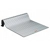 Se fabrican a partir de lamas de perfil hueco o macizas, de aluminio extrusionado, unidas entre sí c...