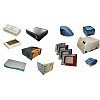 Boitiers simple de conception standard réalisés sans utiliser de moule ou d'outillage. Fabrication e...